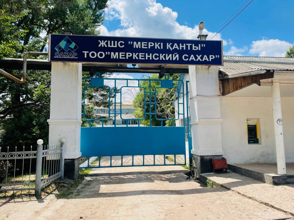 ХХХ үлкен тесіктер Ретро бисексуалдық порно онлайн көру